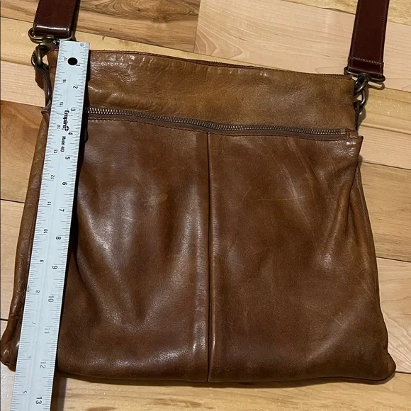Roots Brown Leather Small Messenger Bag - Picture 4 of 17